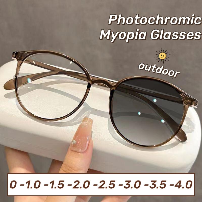 Retro Small Oval Frame Photochromic Myopia Glasses Round Women Nearsighted Eyewear Blue Light Blocking Eye Protection Eyewear