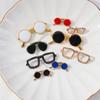 Подарки Ретро Форма Солнцезащитных Очков Эмалевые Значки Ювелирные Изделия Брошь для Рубашки Брошь для Очков Значки для Воротника
