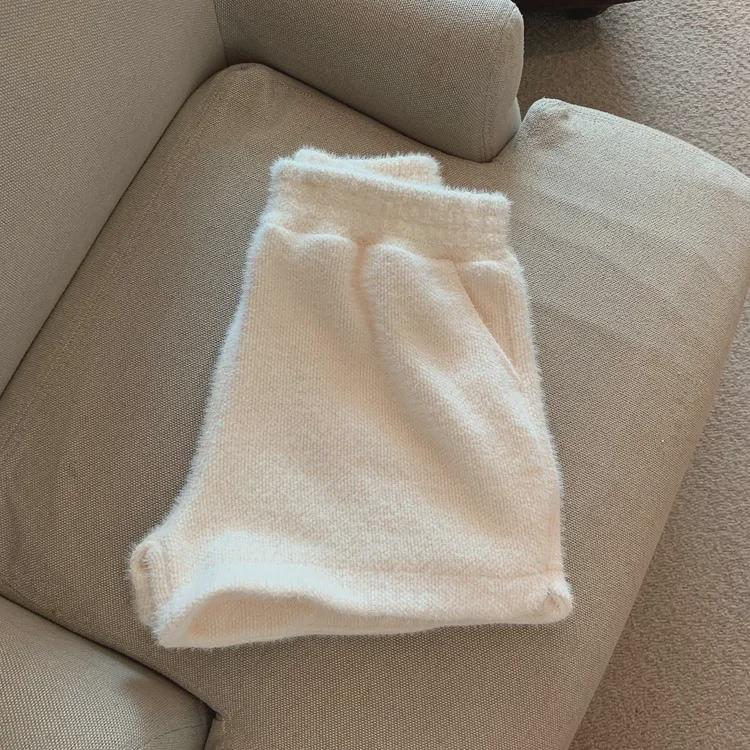 Женские широкие брюки из норкового бархата с высокой талией на осень/зиму