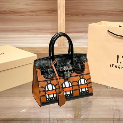 Платиновая женская сумка с крокодиловым узором и цветными блоками - европейская и американская мода