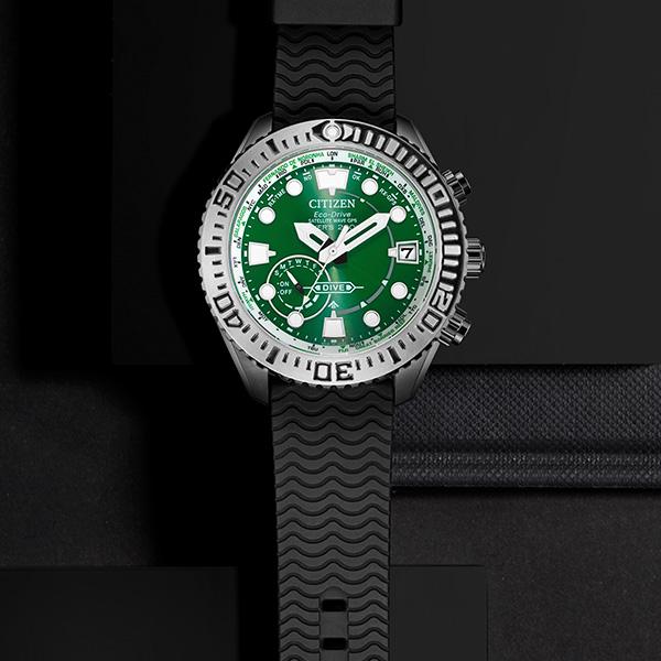 Citizen Коллекция Promaster Часы с кварцевым механизмом на солнечной батарее Ремешок из каучука Мужские часы CC5001-00W