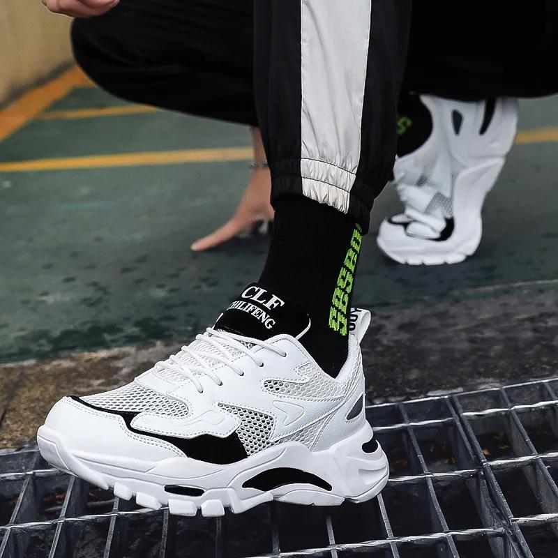 Модные сетчатые мужские кроссовки белые летние кроссовки на платформе стильные мужские кроссовки на шнуровке дышащая мужская теннисная обувь мужская спортивная обувь