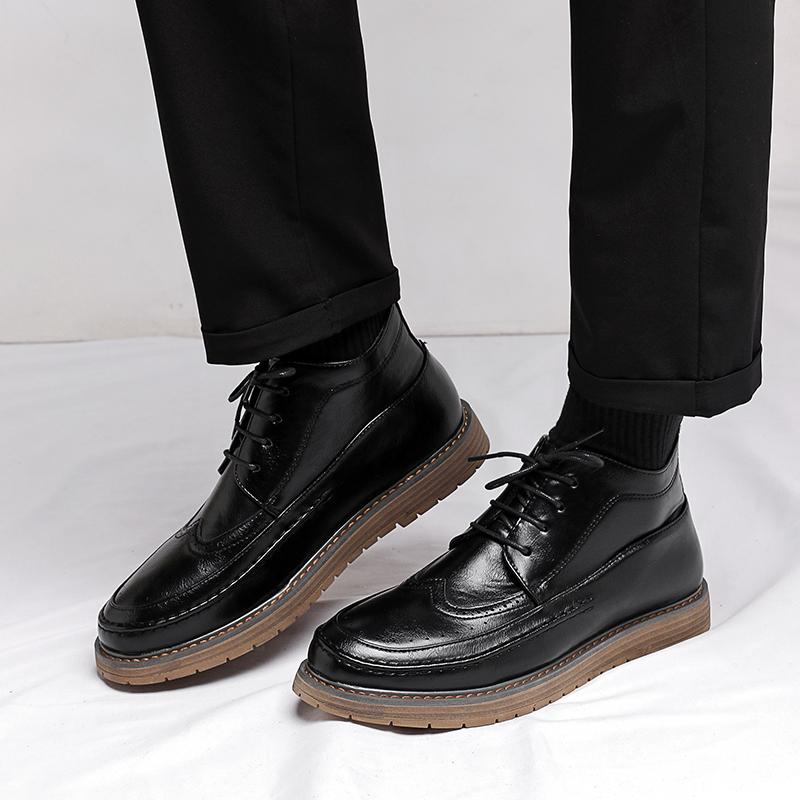 Мужская обувь класса люкс, мужская повседневная обувь с низким верхом, новинка 2024 года, ботильоны для мужчин, стильные классические кожаные туфли-броги для мужчин