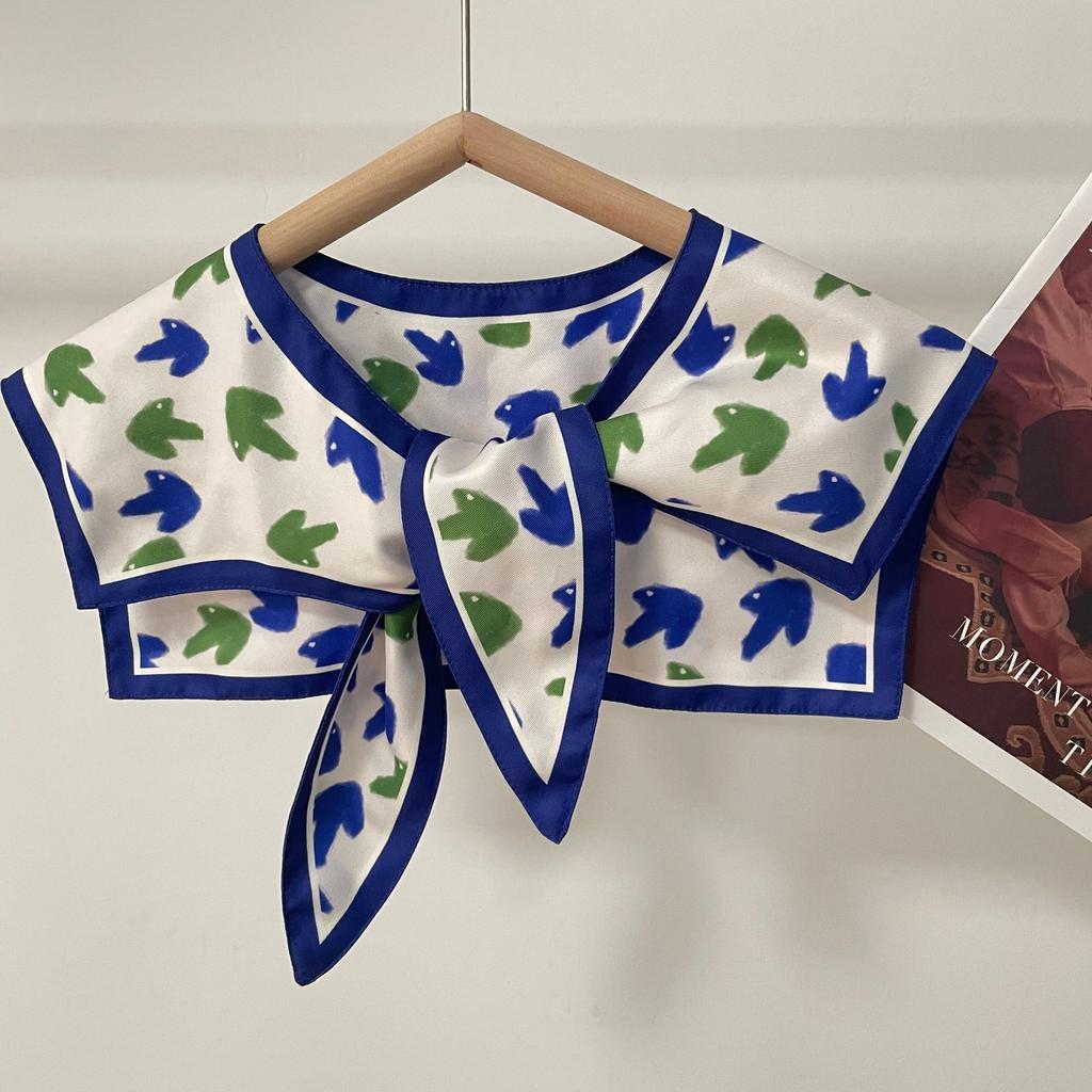 Summer Thin Fake Collar Small Silk Scarf Women'S Korean Version Of Versatile Ins Trendy Shirt With Vest T-Shirt With Shoulder Shawl Autumn