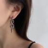 Европейский и американский ретро-стиль Персонализированное кольцо Серьги-гвоздики Серьги-подвески Женские Ins Холодный стиль Мода Панк Субкультура Серьги