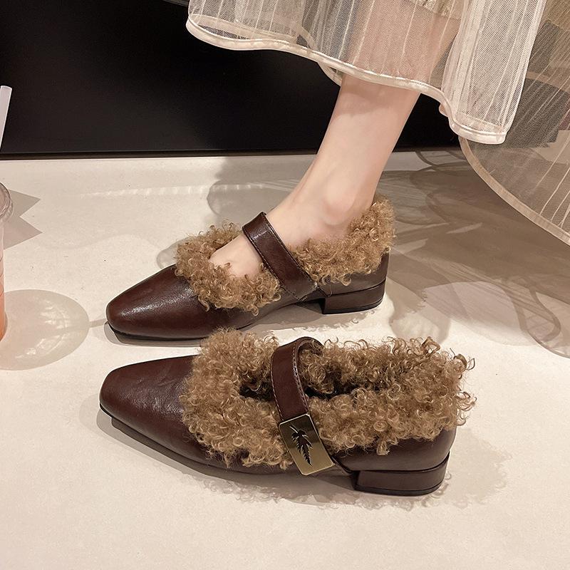 Осенне-зимние женские туфли Мэри Джейн на низком каблуке с квадратным носком, пушистые, в французском ретро-стиле, плюшевые лодочки, винтажная, удобная обувь