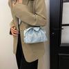 Folded cloud bag women's 2025 autumn new denim sequined clip bag premium chain shoulder messenger bag