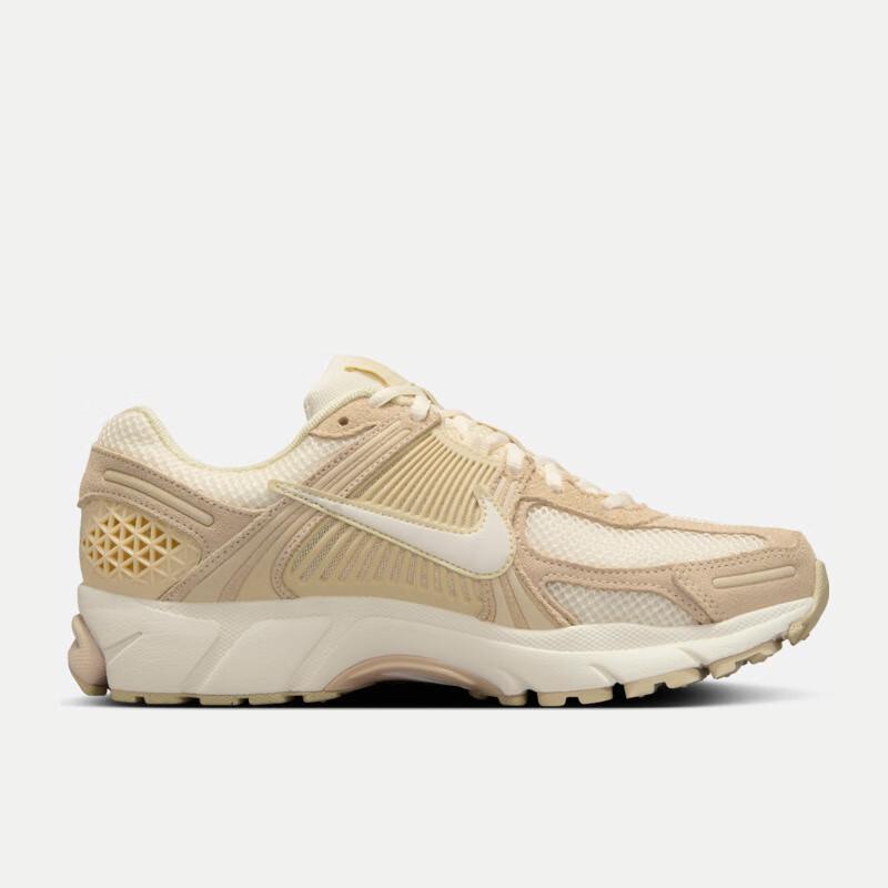 NIKE Women's Casual Shoes ZOOM VOMERO 5 Sneakers