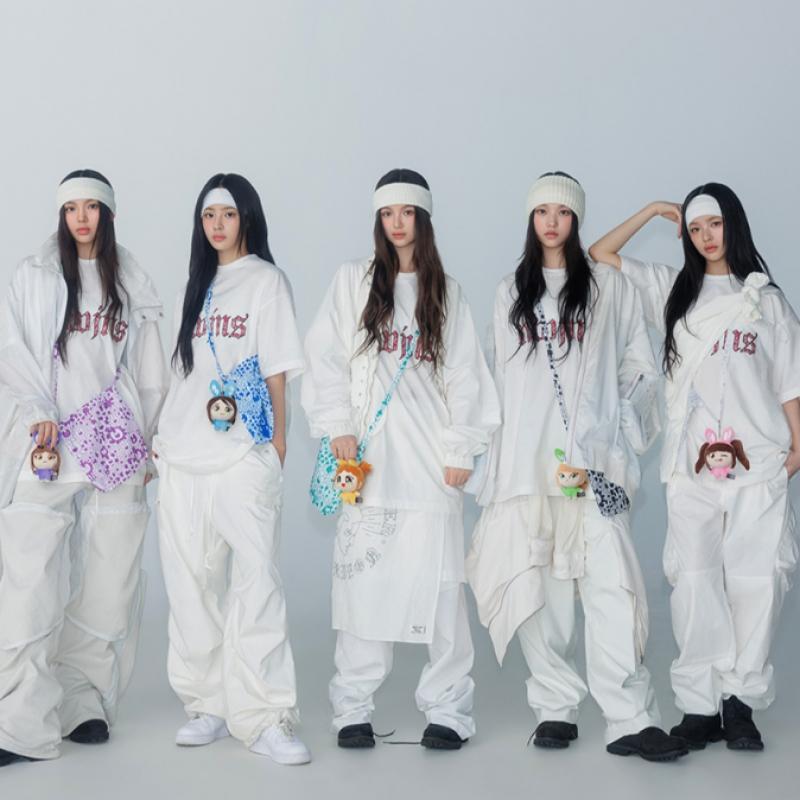 Newjeans Nj X Murakami Cross Bag