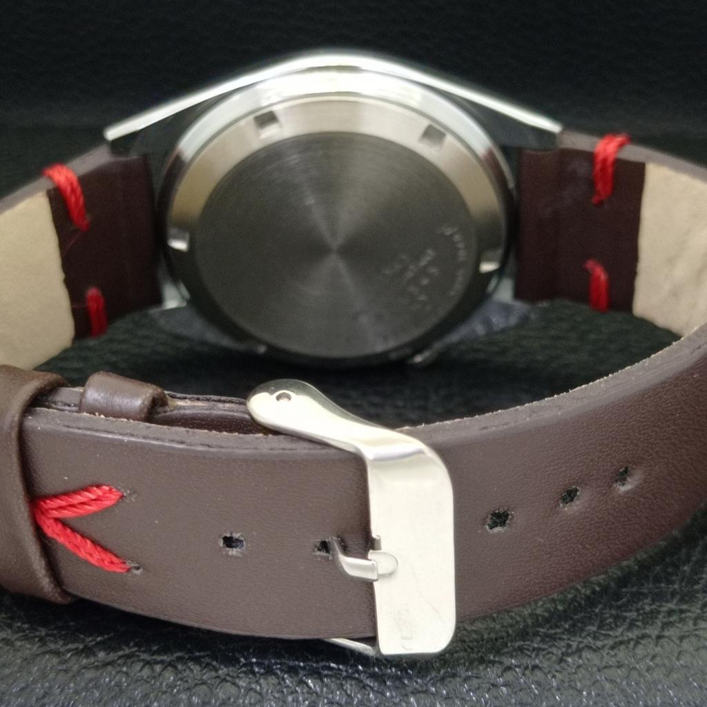 ВОССТАНОВЛЕННЫЕ ВИНТАЖНЫЕ АВТОМАТИЧЕСКИЕ МУЖСКИЕ ЧАСЫ SEIKO 5 JAPAN СЕРЕБРЯНЫЙ ЦИФЕРБЛАТ a433570-2 R117-a433570