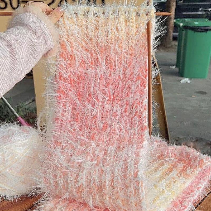 Набор мохеровой пряжи с радужным градиентом - средней толщины, идеально подходит для ручного вязания шарфов