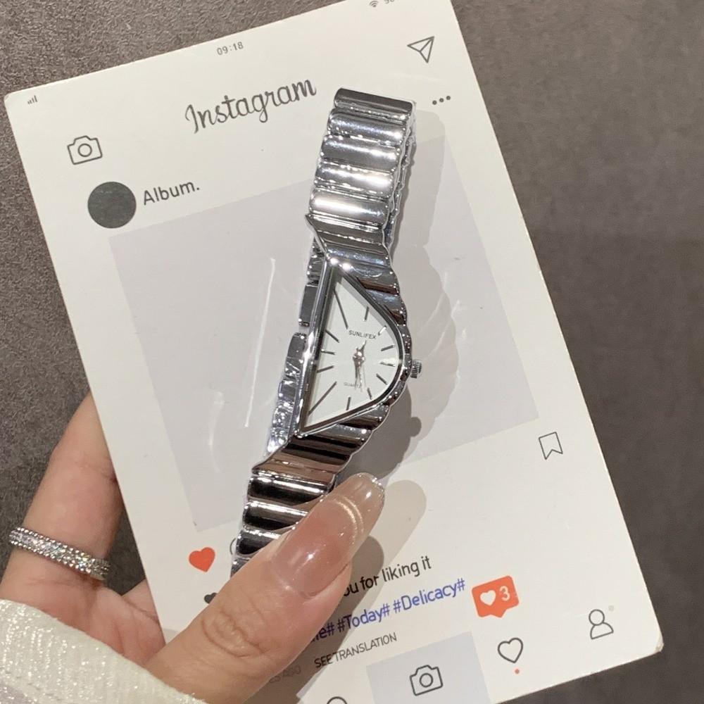 Irregular Niche Women's Watch Gold Chain Elegant Luxury Ladies' Wristwatch Half-Moon Dial Fashion Jewelry Quartz Watch Business