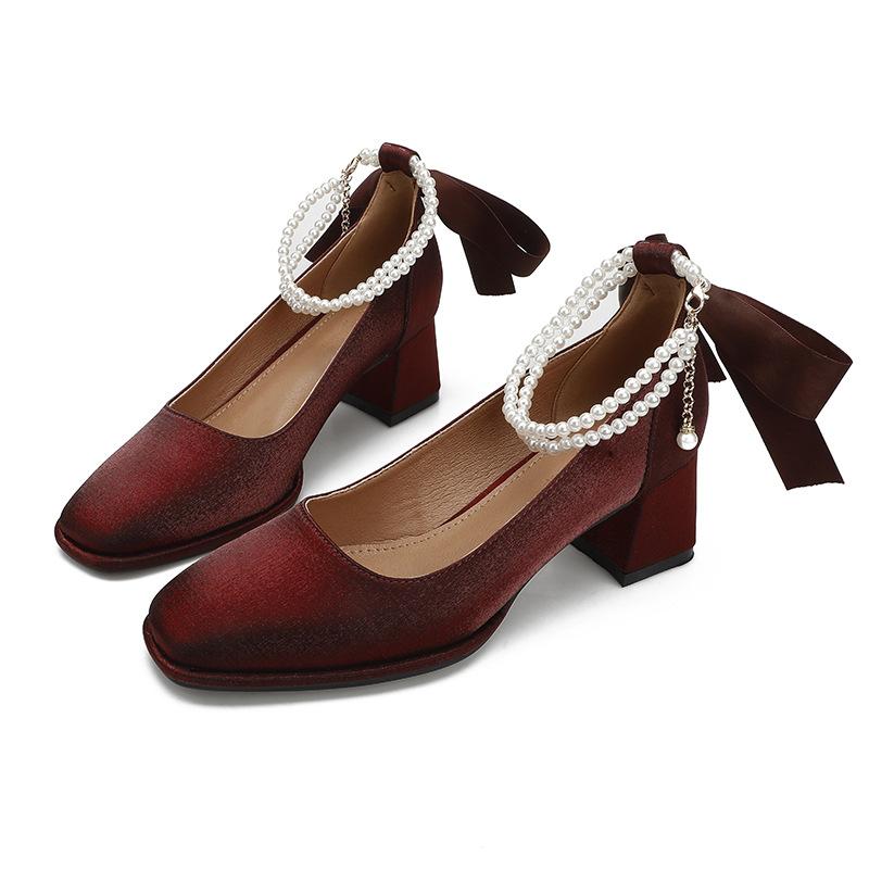 Корейская версия туфель на высоком каблуке с жемчужными бусинами и лентами в сказочном стиле, туфли Мэри Джейн на среднем каблуке, женские туфли с квадратной головкой и толстым каблуком, темпераментные туфли бабушки