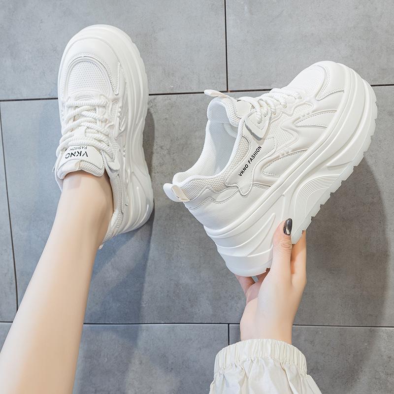 Белые туфли на скрытой платформе для женщин, весенняя новинка, кожаные туфли на толстой подошве, легкие, с мягкой подошвой, универсальная повседневная обувь
