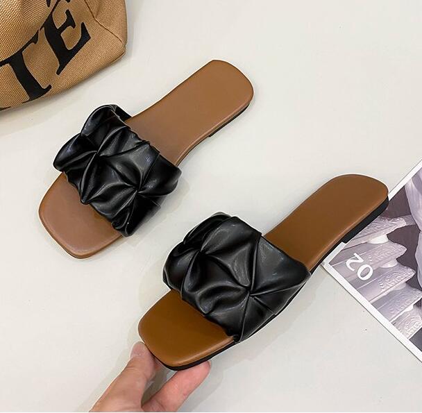 Летние тапочки для женщин, плиссированные шлепанцы, балетки, 2024, новые корейские тапочки, женские сандалии, зеленые туфли без застежек, большой размер 36-43