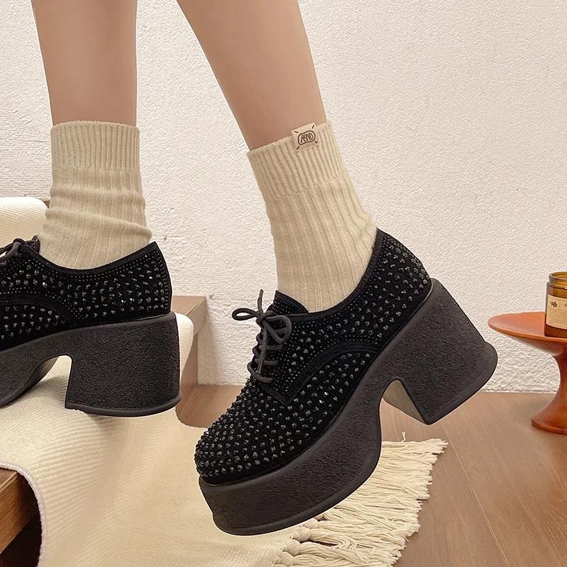 Мода 2024 Брендовая женская обувь на шнуровке Женские туфли на высоком каблуке Модные повседневные туфли-лодочки с кристаллами Женские новые туфли на платформе с круглым носком Zapatos