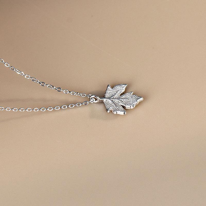 Banyan Tree 14K Gold-Plated Silver Korean Maple Leaf Clavicle Necklace for Women