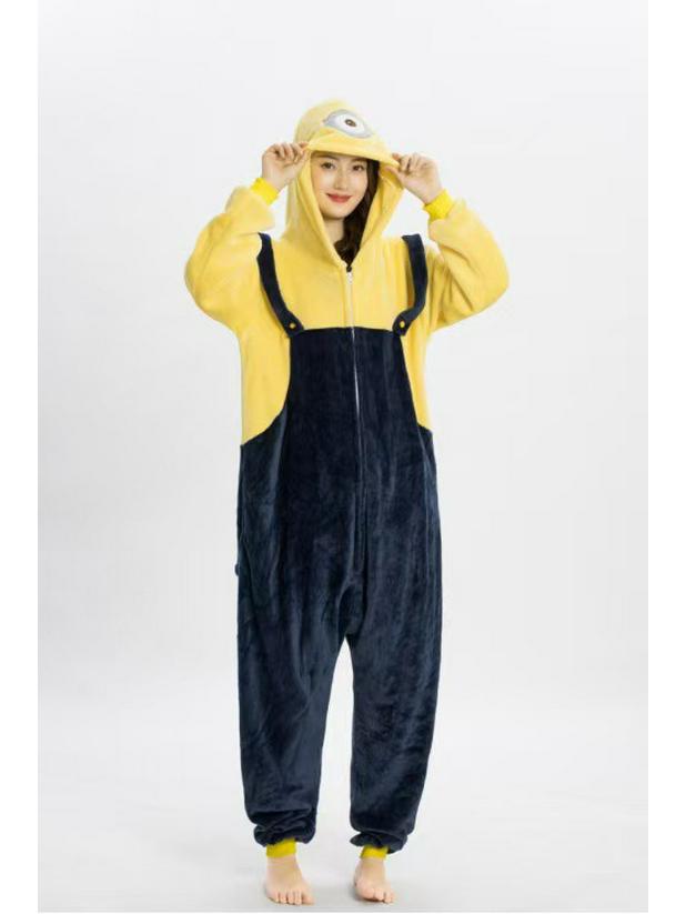 2025 New Style Santa Claus & Reindeer Couple Flannel Christmas Costumes for Outdoor Performance & Homewear