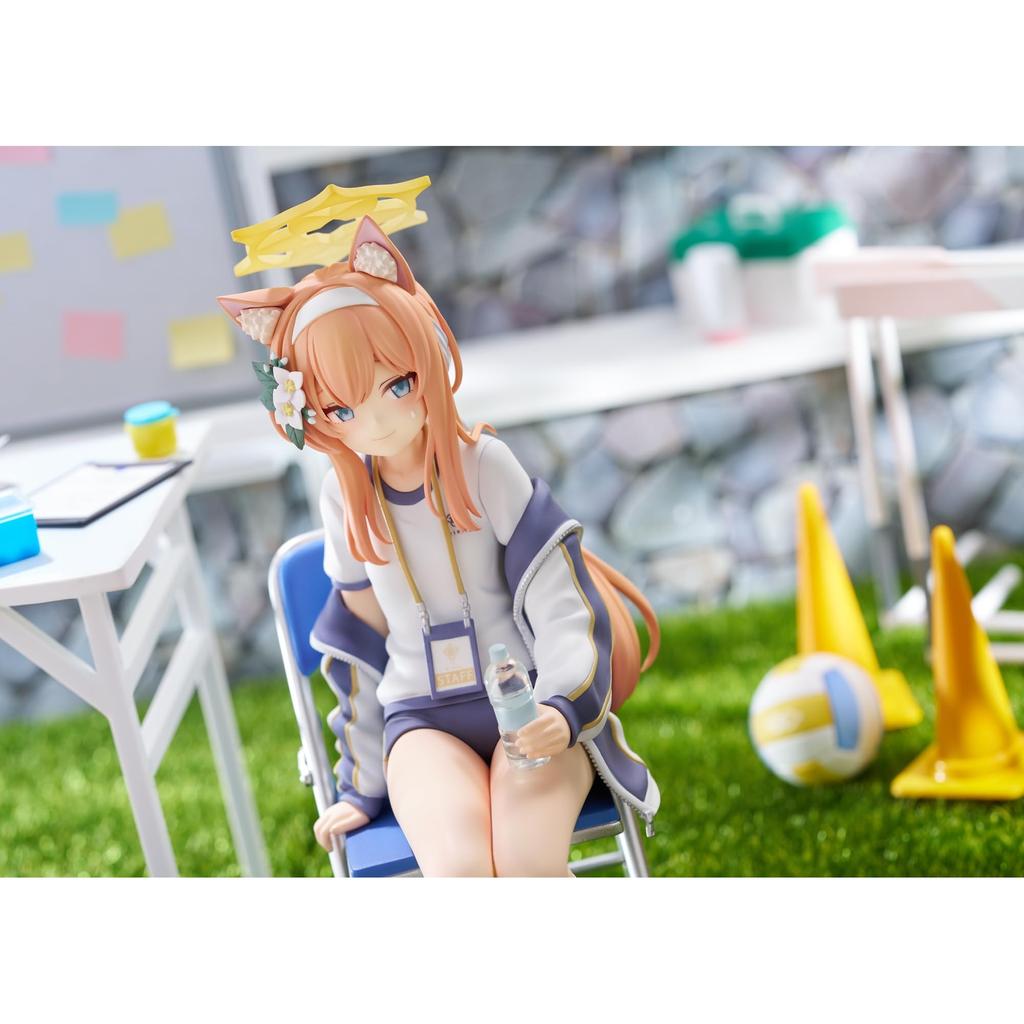 Plum PMOA Blue Archive Mari Gym Uniform Memorial Lobby Ver. | Масштаб 1/7 Окрашенная ПВХ фигурка PF336