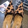 Fashion New Women Fur Slippers Pointed Toe Women Mules Slipper Fashion Ladies Elegant Dress Sandal Square Low Heel Slip On Slides Shoes