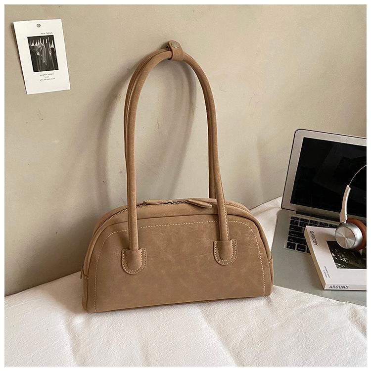 Retro simple fashion baguette bag autumn new pillow bag underarm bag women's fashionable casual shoulder bag