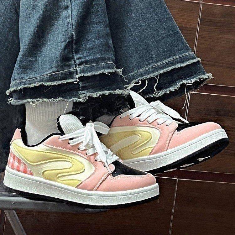 Fashion Original Blue Red Spliced Letter Sole Skateboard Shoes Women Chic Thick Soled Sports Bread Shoes Versatile Retro Casual Shoes