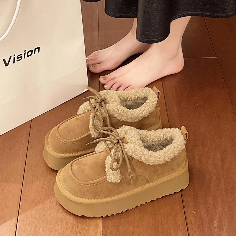Fashion Velvet Warm Snow Boots 2025 Winter New French Retro Versatile Women's Temperament Platform Casual Cotton Shoes