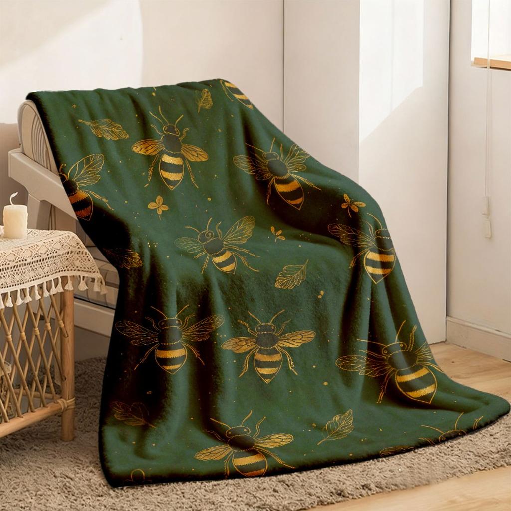 Cartoon Honeybee Pattern Flannel Blanket Soft Warm All-Season Throw for Sofa Office Vibrant Green with Golden Accents Perfect Gift