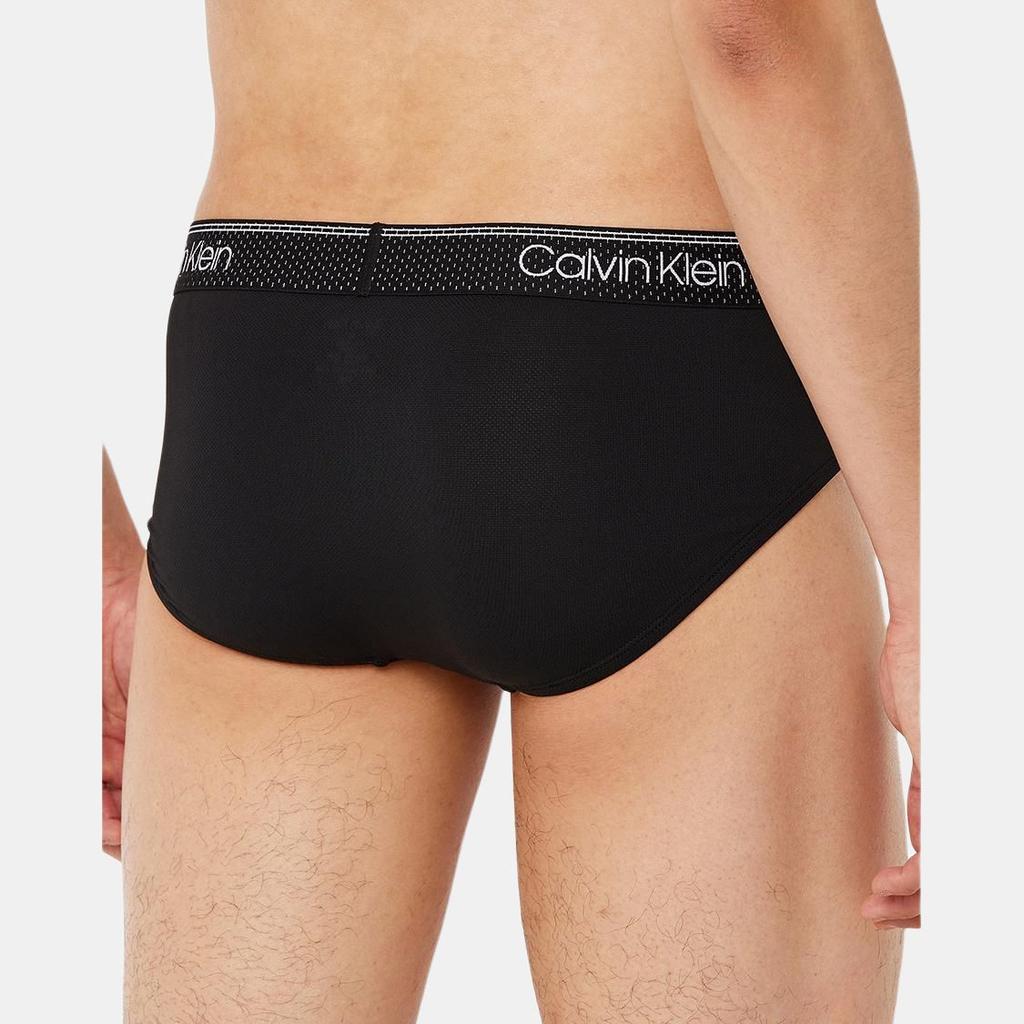 Calvin Klein Сетчатое влагоотводящее минималистичное треугольное нижнее белье Мужское нижнее белье черного цвета NB3806-UB1