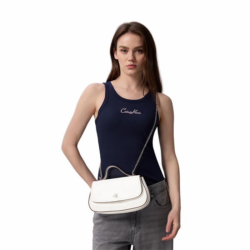Calvin Klein Элегантная сумка-тоут для commuters на плечевом ремне-цепочке, смешанные материалы, маленькая женская сумка, цвет Лилия-Белый 4F3282G-FUP