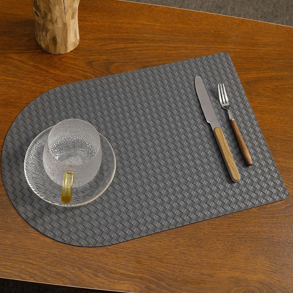 Double-sided woven placemat, solid color simple leather placemat, double-sided western dining mat, European-style thermal insulation dining table mat