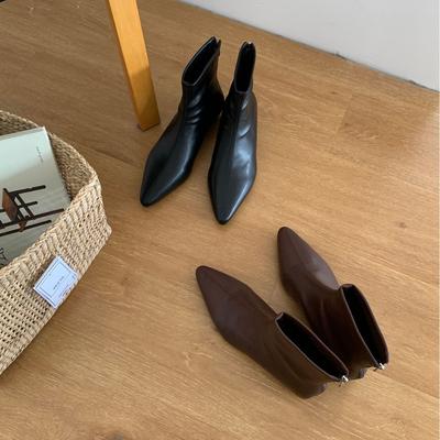 2025 осень и зима новый темперамент острый носок низкий скошенный каблук Челси тонкие нишевые низкие голенища женские короткие ботинки