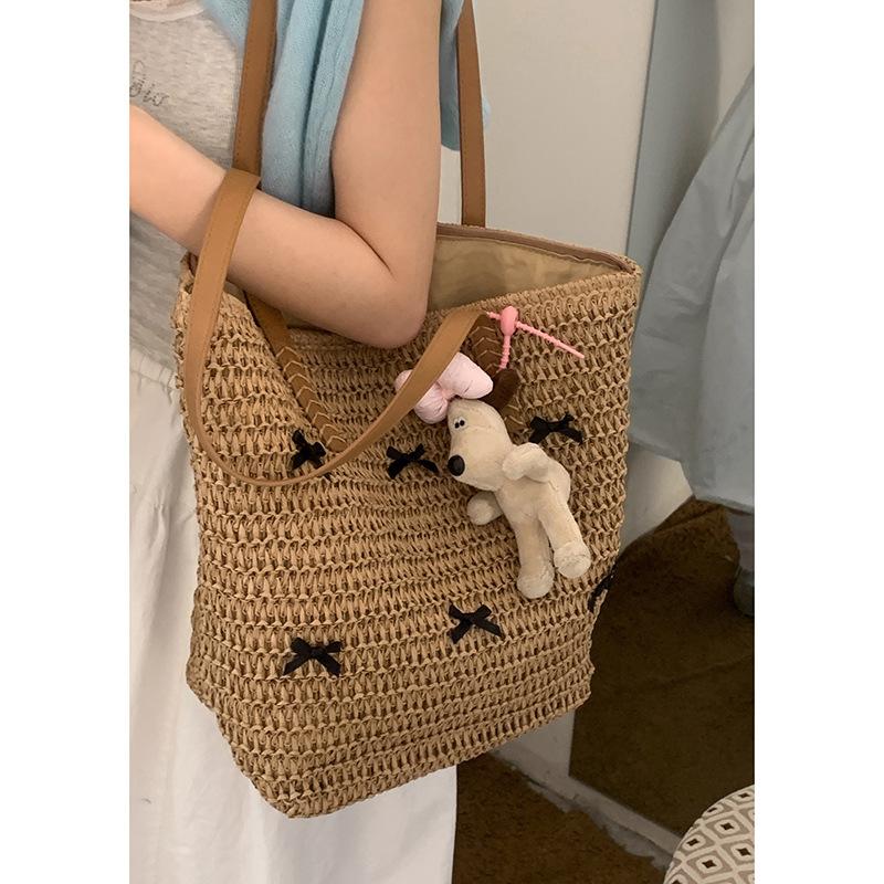 Fashionable Large-capacity Ladies' Backpack, Bow Tote Bag, Vacation-style Woven Bag