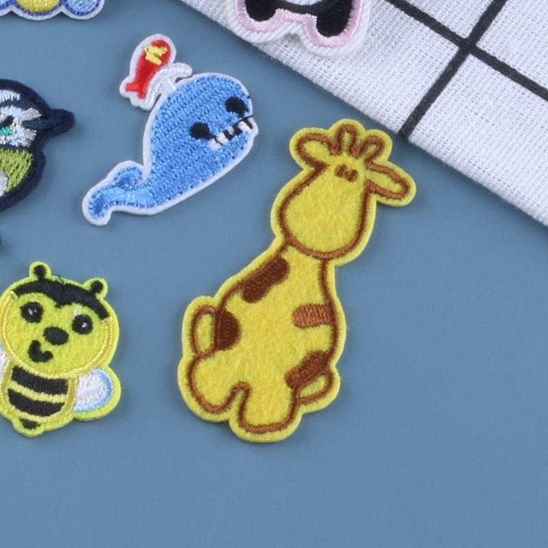 10 Pcs Panda Repair Patches Giraffe Iron on Patches Embroidered Patches Cartoon Animal Sew On Patches for Clothes Hat