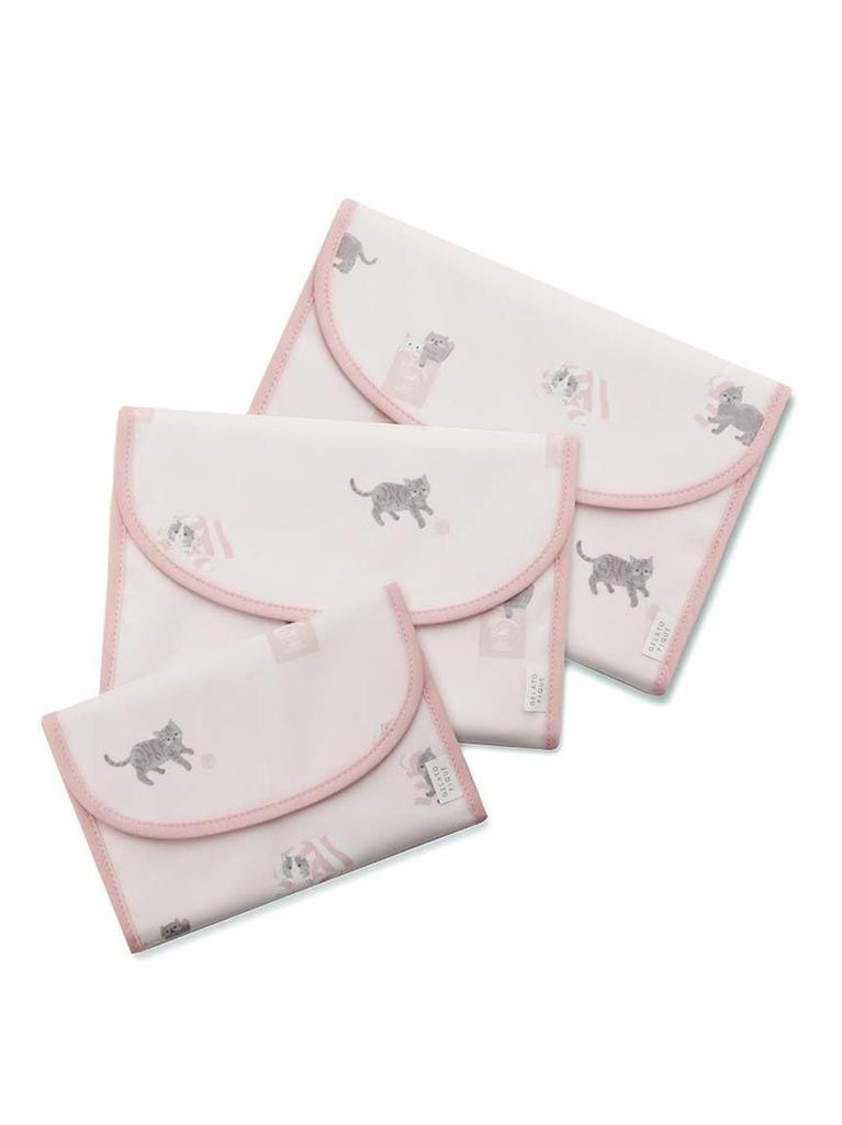 Gelato Pique Playful Cat Pattern Maternal and Child Health Handbook F Case, Small, PWGG245712, Women's, Pink,