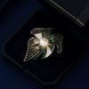 High-End Emerald Hollow Leaf Brooch Women'S High-End Design Sense Luxury Corsage Niche Suit Pin With Jewelry