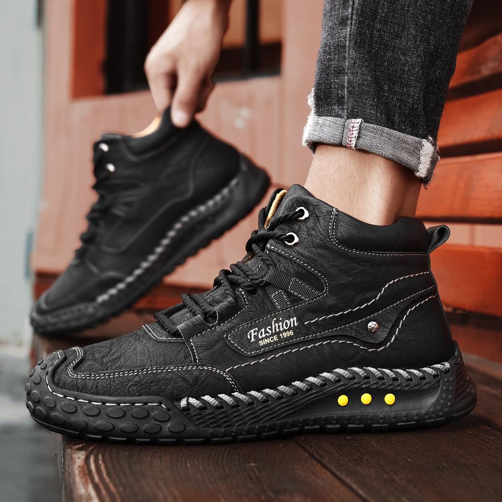 2025 New of Men's Boots for Autumn and Winter, Large-sized Retro Men's Leather Boots, Hand-sewn Outdoor Casual Ankle Boots