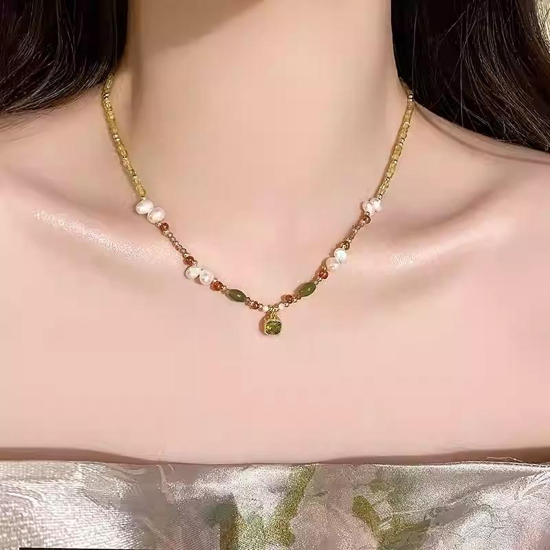 Стеклянные бусины ожерелье из пресноводного жемчуга легкая роскошь нишевая бисерная цепочка на ключицу модное антикварное ожерелье женское