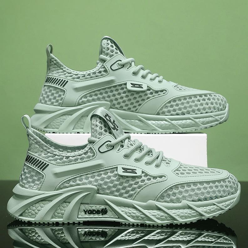 Summer Outdoor Sports Shoes Men's Shoes Large Mesh Breathable Mesh Shoes Wading Shoes Beach Creek Shoes Men's Casual Shoes