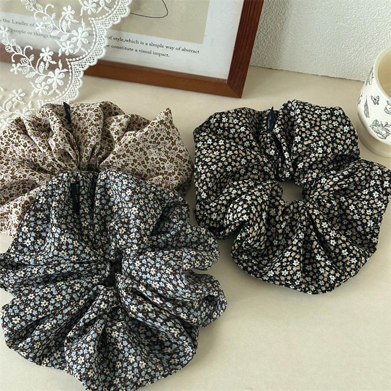 French Vintage Floral Print Hair Scrunchies Oversized Ruched Ponytail Holder Pastoral Style Elastic Hair Ties For Thick Hair