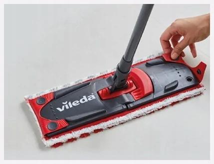 Vileda Ultramax Turbo BOX Flat Rotating Mop with Bucket
