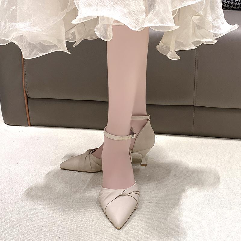 Fashion Elegant Design Women's Stilettos 2024 Spring New Style Sensibility Niche Fine Heel Open Top Single Strap Bag Head Sandals