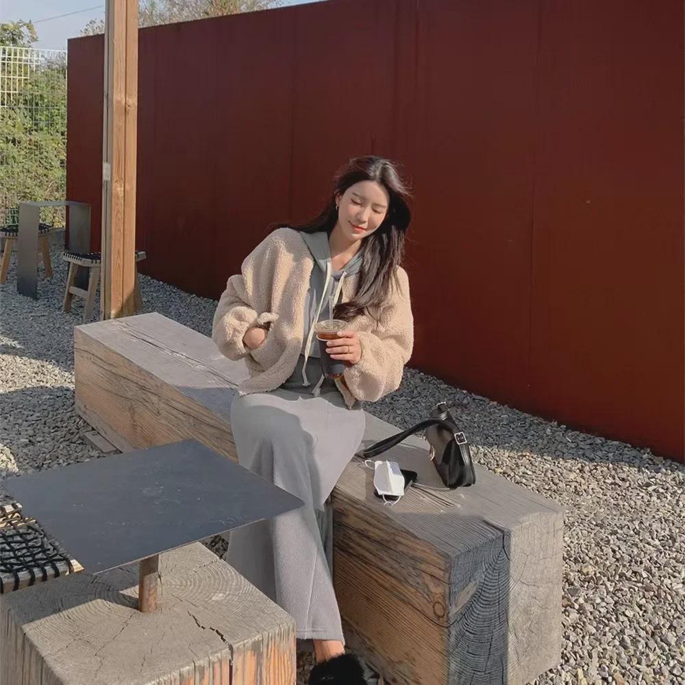 Стильный женский розовый костюм с юбкой 2025 года: Весна/Осень-Зима Двухсекционный вязаный свитер и юбка-полусолнце