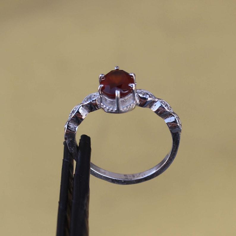 Кольцо с гессонитовым гранатом Кольцо с оранжевым камнем Кольцо из стерлингового серебра 925 пробы Кольцо с драгоценным камнем Кольцо ручной работы Обручальное кольцо Кольцо с овальным камнем Подарок для нее