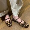 Fashion Leopard Women Loafers Shoes Flats Casual Sandals Summer Walking Woman Sport Shoes 2025 Cozy Sneakers New Brand Chaussure Femme