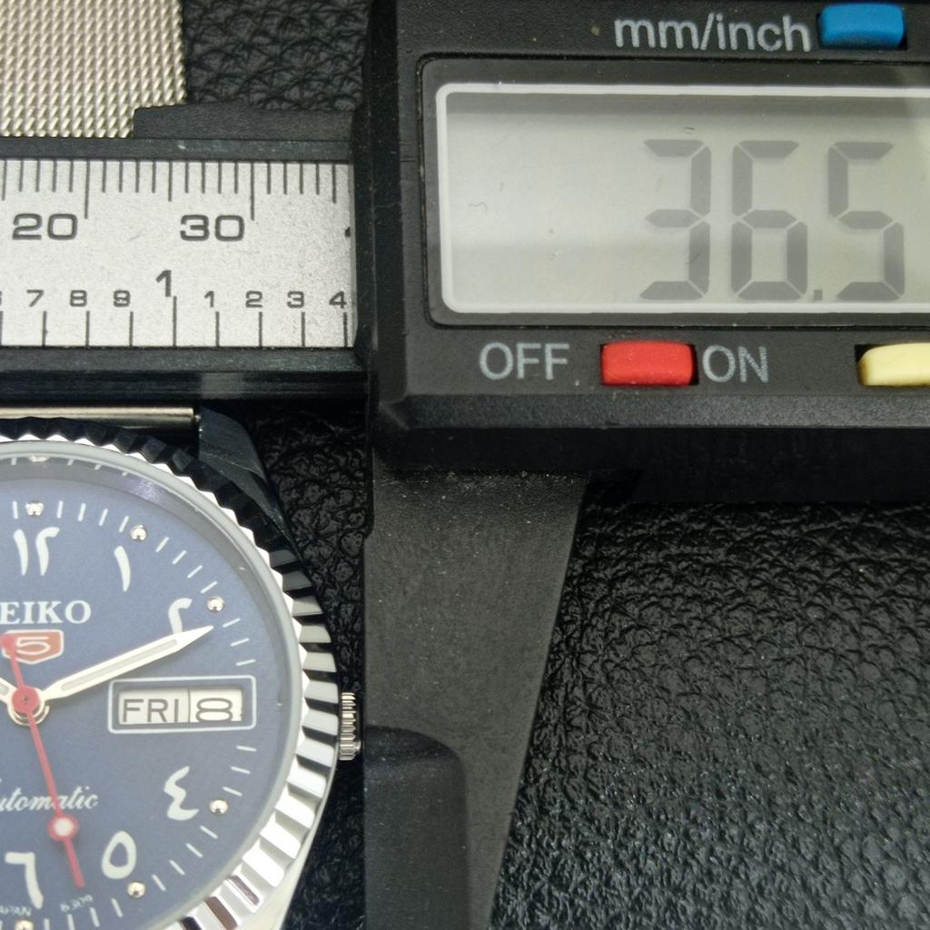 ЯПОНСКИЕ ВИНТАЖНЫЕ ОТРЕМОНТИРОВАННЫЕ МУЖСКИЕ АВТОМАТИЧЕСКИЕ ЧАСЫ SEIKO 5 6309A С СИННИМ ЦИФЕРБЛАТОМ a442484-1