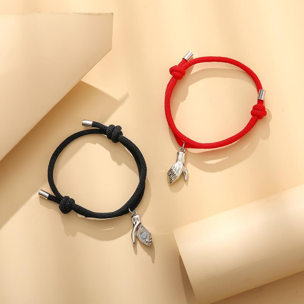 2PCS Couple's Handshake Magnetic Clasp Bracelet