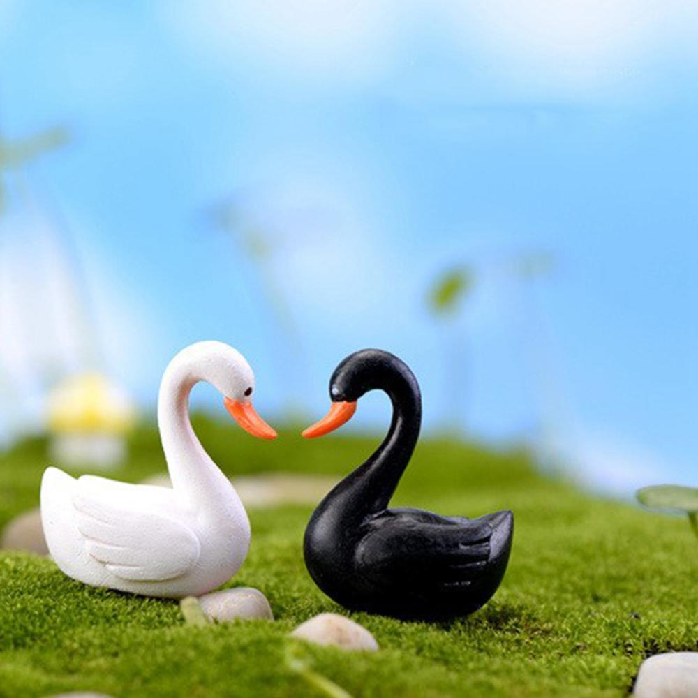 Micro Landscape Animals Statue Lover Birds Ornaments Black White Swan Miniature Love Ducks Figurine