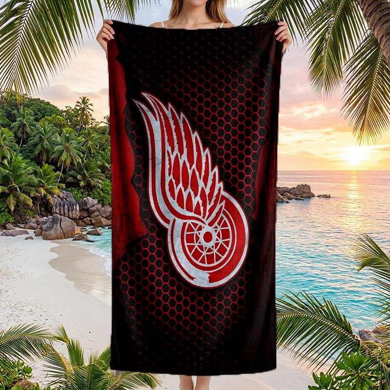 Redwings Fashion Beach Towel: Ideal for Summer Adventures Soft, absorbent and quick drying suitable for swimming and bathing