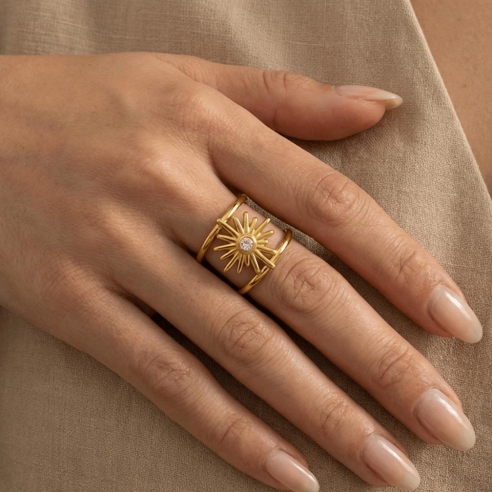 Metal Smooth Sun Ring Spiral Hand Ornament Classic Finger Rings  Women